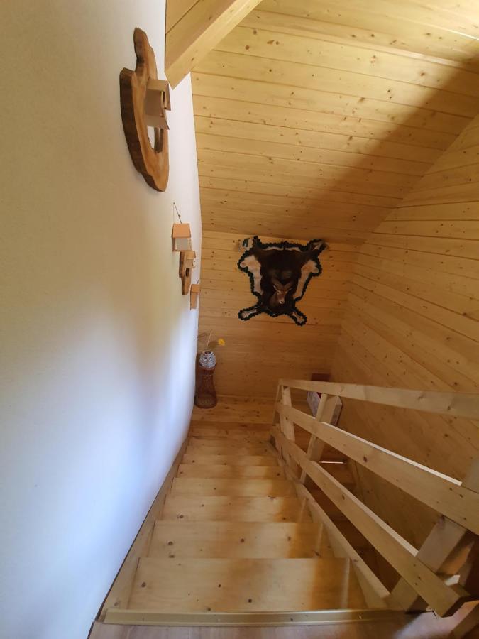 Koca Na Talezu Bed & Breakfast Ribno Exterior foto