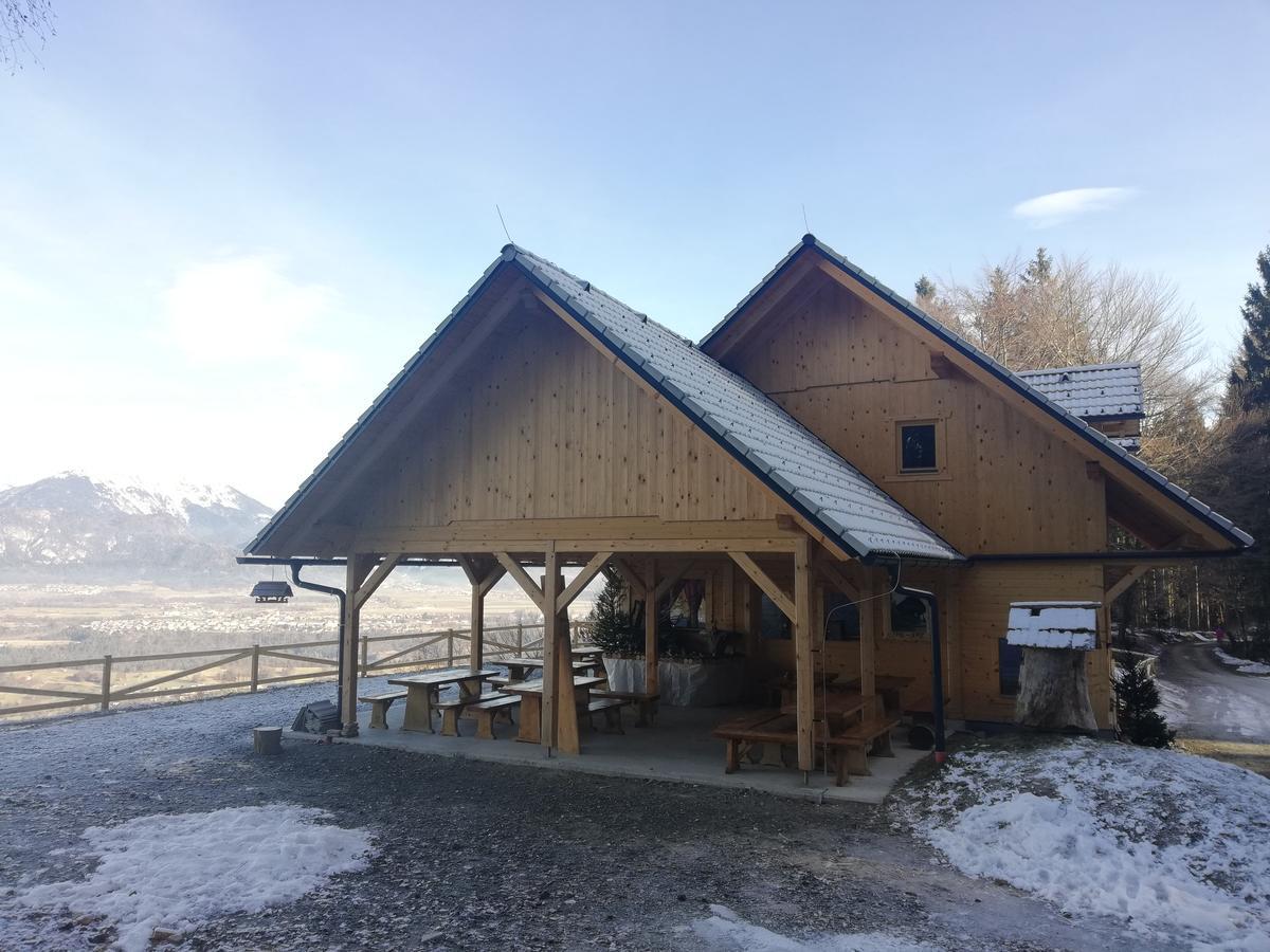 Koca Na Talezu Bed & Breakfast Ribno Exterior foto